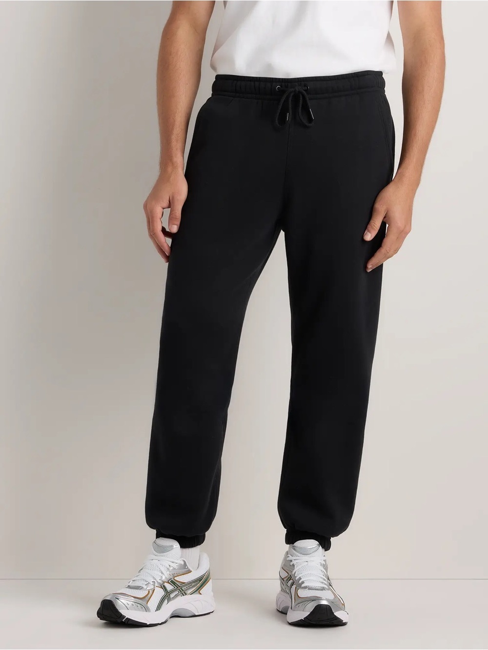 Men’s Quince 100% Organic Cotton Fleece Joggers – Black (Size M)